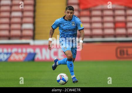 Gustavo Hamer (38) de Coventry City pendant le match Banque D'Images