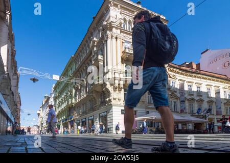 Brno (Brünn): Rue Masarykova, piétons dans la vieille ville, Jihomoravsky, Südmähren, Moravie du Sud, Tchèque Banque D'Images