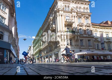 Brno (Brünn): Rue Masarykova, piétons dans la vieille ville, Jihomoravsky, Südmähren, Moravie du Sud, Tchèque Banque D'Images