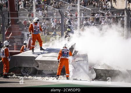 Sotchi, Russie. 27 septembre 2020. 25 Ghiotto Luca (ita), Grand Prix Hitech, Dallara F2 2018, accident, lors de la 10ème manche du Championnat de Formule 2 2020 de la FIA du 25 au 27 septembre 2020 sur l'Autodrom Sotchi, en Russie - photo Fran.ois Flamand / DPPI crédit: LM/DPPI/François Flamand/Alamy Live News crédit: Gruppo Editoriale LiveMedia/Alay Live News Banque D'Images