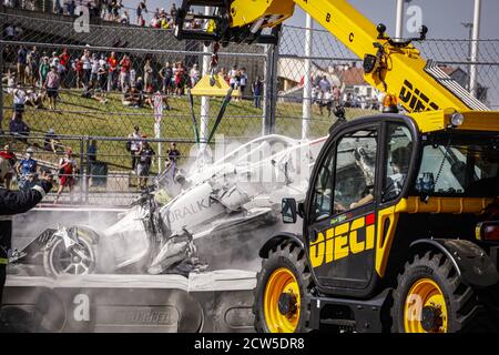 Sotchi, Russie. 27 septembre 2020. 25 Ghiotto Luca (ita), Grand Prix Hitech, Dallara F2 2018, accident, lors de la 10ème manche du Championnat de Formule 2 2020 de la FIA du 25 au 27 septembre 2020 sur l'Autodrom Sotchi, en Russie - photo Fran.ois Flamand / DPPI crédit: LM/DPPI/François Flamand/Alamy Live News crédit: Gruppo Editoriale LiveMedia/Alay Live News Banque D'Images