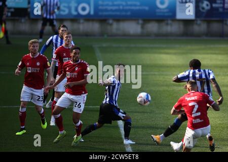 Bristol, Royaume-Uni. 27 septembre 2020. Elias Kachunga de Sheffield mercredi (c) en action. Match de championnat EFL Skybet, Bristol City et Sheffield mercredi au stade Ashton Gate à Bristol, Avon, le dimanche 27 septembre 2020. Cette image ne peut être utilisée qu'à des fins éditoriales. Utilisation éditoriale uniquement, licence requise pour une utilisation commerciale. Aucune utilisation dans les Paris, les jeux ou les publications d'un seul club/ligue/joueur. photo par Andrew Orchard/Andrew Orchard sports Photography/Alamy Live News crédit: Andrew Orchard sports Photography/Alamy Live News Banque D'Images