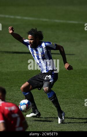 Bristol, Royaume-Uni. 27 septembre 2020. Esaïe Brown de Sheffield mercredi en action.EFL Skybet Championship Match, Bristol City / Sheffield mercredi au stade Ashton Gate de Bristol, Avon, le dimanche 27 septembre 2020. Cette image ne peut être utilisée qu'à des fins éditoriales. Utilisation éditoriale uniquement, licence requise pour une utilisation commerciale. Aucune utilisation dans les Paris, les jeux ou les publications d'un seul club/ligue/joueur. photo par Andrew Orchard/Andrew Orchard sports Photography/Alamy Live News crédit: Andrew Orchard sports Photography/Alamy Live News Banque D'Images