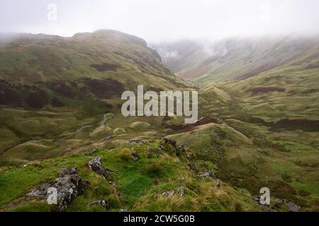 Drumlins - Eagle Crag View de Greenup Edge, Greenup Gill Valley, Lake District, Angleterre, Royaume-Uni,Partie de la promenade d'un océan à l'autre Banque D'Images