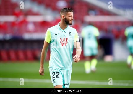 Domingos Duarte de Grenade regarde pendant le championnat d'Espagne la Ligue football match entre Atletico de Madrid et Grenade CF le 27 septembre 2020 au stade Wanda Metropolitano à Vitoria, Espagne - photo Oscar J Barroso / Espagne DPPI / DPPI crédit: LM/DPPI/Oscar Barroso/Alamy Live News Banque D'Images