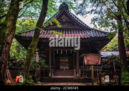 Toyokuni-jinja est un sanctuaire shinto situé sur le mont Utatsu à Higashi-Mikage-machi, Kanazawa, Japon Banque D'Images