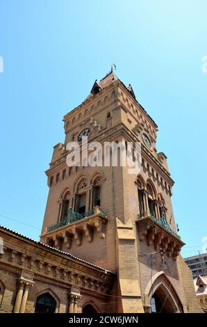 Tour de l'horloge du marché de l'impératrice de l'époque coloniale britannique à Saddar Karachi Pakistan Banque D'Images