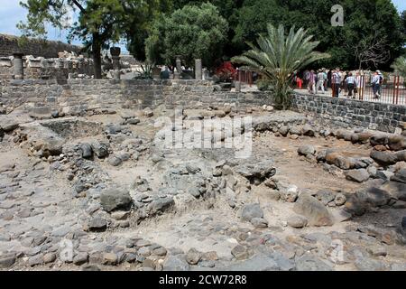 Ruines excavées de l'ancienne Garrison romaine ville de Capharnaüm En Israël Banque D'Images