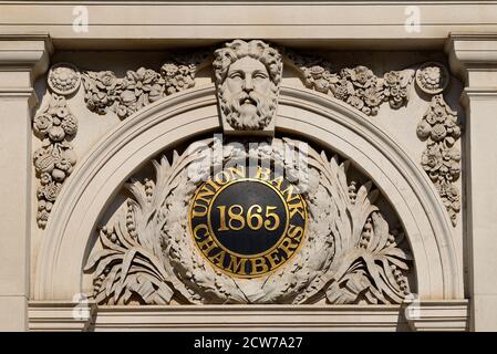 Londres, Angleterre, Royaume-Uni. Union Bank Chambers (1865), 61, rue Carey. Anciennement Union Bank of London Limited, Chancery Lane Branch, maintenant pub/restauration Banque D'Images