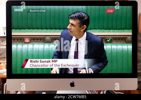 Rishi Sunak Chancelier de l'Echiquier à la Chambre des députés de Les communes offrent un plan d'économie d'hiver à la télévision le 24 septembre 2020 À Londres, Angleterre, Royaume-Uni Banque D'Images