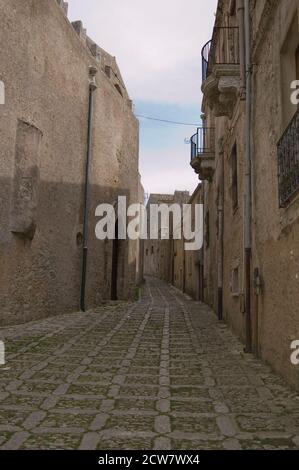 Rue médiévale à Erice, Sicile, Italie Banque D'Images