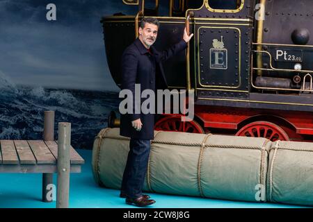 Berlin, Allemagne. 27 septembre 2020. Rick Kavanian vient à la première mondiale du film Jim Knopf et The Wild 13 au cinéma Zoo Palast. Le film sera sorti le 1er octobre 2020. Credit: Gerald Matzka/dpa-Zentralbild/ZB/dpa/Alay Live News Banque D'Images