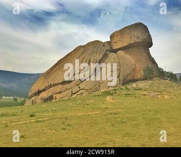 Rocher de la tortue dans le parc national de Gorkhi-Terelj en Mongolie, près d'Oulan-Bator Banque D'Images