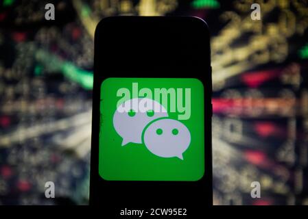 Pologne. 28 septembre 2020. Dans cette illustration, un logo WeChat apparaît sur un smartphone. Crédit : Omar marques/SOPA Images/ZUMA Wire/Alamy Live News Banque D'Images