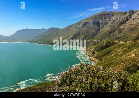 Plage de Hout Bay le long de la route de Chapman à Cape Town en Afrique du Sud Banque D'Images