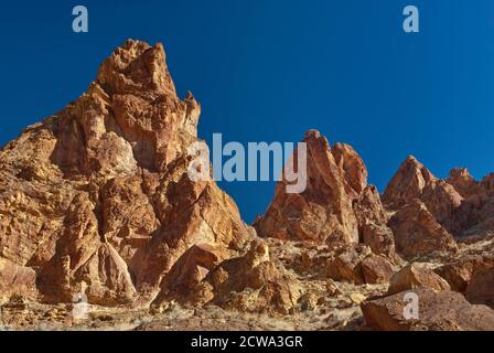 Des formations de roche volcanique de la rhyolite dans Leslie Gulch près de Valley Lake, acajou Mountain Caldera, High Desert Region, Oregon, USA Banque D'Images