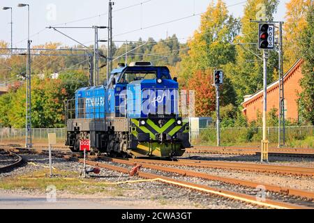 Classe Fenniarail Dr18 No. 105, CZ Loco construit une locomotive diesel-électrique de la société finlandaise Fenniarail Oy arrivant à Salo, Finlande. 27 septembre 2020. Banque D'Images