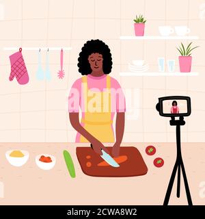 Noire africaine Chef femme cuisine dans la cuisine tout en enregistrant la vidéo en utilisant son appareil photo pour sa chaîne vidéo en ligne. Cuisez des aliments sains à la maison Illustration de Vecteur