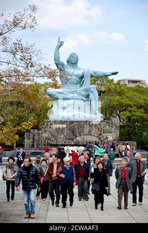Monument de la paix de Nagasaki au parc de la paix de Nagasaki Banque D'Images