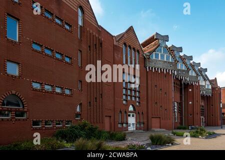 Le bâtiment de la Reine de 1993 à l'Université de Montfort à Leicester, en Angleterre. Banque D'Images