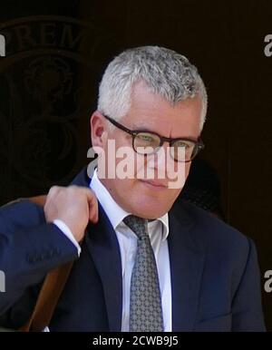 Jolyon Maugham, représentant Joanna Cherry dans l'action de contestation devant la Cour suprême, le dernier jour de l'audience sur la Prorogation du Parlement. 19 septembre 2019. La prorogation du Parlement du Royaume-Uni a été ordonnée par la reine Elizabeth II sur avis du premier ministre conservateur, Boris Johnson, le 28 août 2019. Les politiciens de l'opposition ont considéré cela comme une tentative inconstitutionnelle de réduire l'examen parlementaire du plan de Brexit du gouvernement. La Cour suprême du Royaume-Uni a rendu le 24 septembre 2019 une décision selon laquelle la prorogation était illégale. Jolyo Banque D'Images