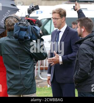 Tobias Ellwood (né en 1966), homme politique et auteur du Parti conservateur britannique. Il a servi dans les Royal Green Jackets et a atteint le rang de capitaine. Il est actuellement député de Bournemouth-est et ministre du gouvernement britannique au ministère de la Défense de 2017 à 2019. Banque D'Images