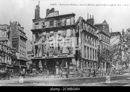 Carte postale montrant des dommages à Restaurant Deffieux, Porte St.-Martin, après la Commune de Paris de 1871. Banque D'Images