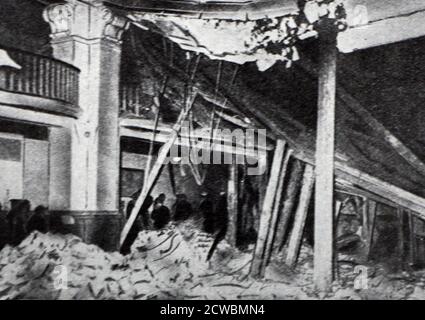 Photographie en noir et blanc de la salle à bière Burgerbraukeller après qu'une bombe a explosé dans une tentative d'assassinat contre Adolf Hitler, le 8 novembre 1939. Banque D'Images