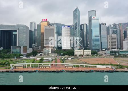(200929) -- HONG KONG, 29 septembre 2020 (Xinhua) -- photo prise le 29 septembre 2020 montre le quai militaire central à Hong Kong, dans le sud de la Chine. Le gouvernement de la région administrative spéciale de Hong Kong (HKSAR) a remis mardi le quai militaire central à la garnison de l'Armée populaire de libération chinoise (APL) dans la région administrative spéciale de Hong Kong (HKSAR). (Xinhua) Banque D'Images