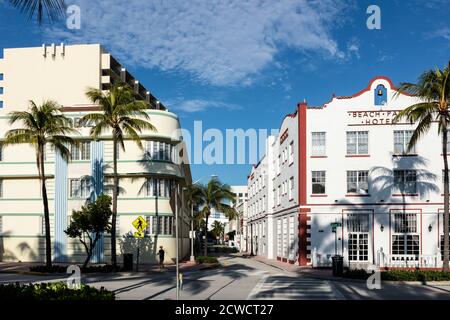 Le Barbizon et le Beach Park Hotel sur Ocean Drive , à Miami Beach, Floride, Etats-Unis Banque D'Images