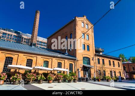 Praga Koneser Centre (Centrum Praskie Koneser) a réaménagé le complexe dans l'ancienne usine de vodka du quartier de Praga, Musée polonais de la Vodka, Varsovie, Pologne Banque D'Images