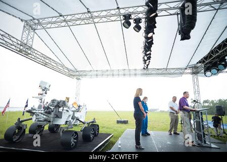 Le 29 juillet 2020, la NASA a tenu une conférence de presse au Kennedy Space Center en Floride pour discuter du lancement prochain du rover Perseverance mars 2020. Le rover fait partie du programme d'exploration de mars de la NASA, qui se concentre sur l'exploration robotique de mars. Banque D'Images