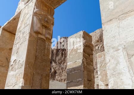 Temple Hatshepsut, Deir al-Bahri, Vallée des Rois, Louxor, Égypte Banque D'Images