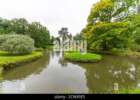 Jardin suisse à Shuttleworth, créé entre 1824 et 1832. Projet du 3ème baron de l'ancien gardien Lord Ongley. Ouvert pendant COVID-19 Banque D'Images