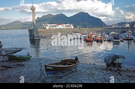 Verbania-intra, Piémont, Italie. Ville sur les rives du lac majeur. Le port Banque D'Images