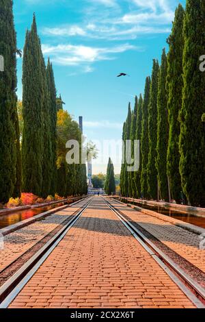 Madrid, Espagne - 22 septembre 2020 : ancienne gare transformée en parc avec promenade. Banque D'Images