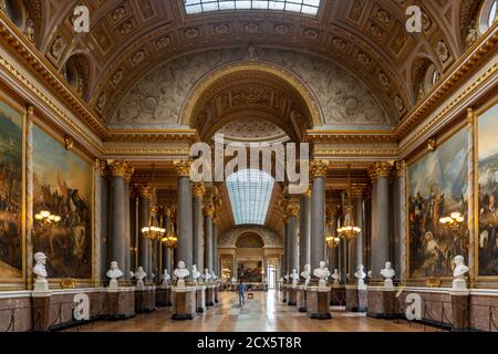 Versailles, France - 28 août 2019 : la Galerie des grandes batailles est la plus importante des galeries historiques créées par Louis-Philippe dans le P. Banque D'Images