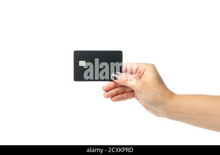Main de femme tenant une carte noire sur blanc, une carte noire vierge pour la conception de cartes de visite, de crédit et de fidélité Banque D'Images