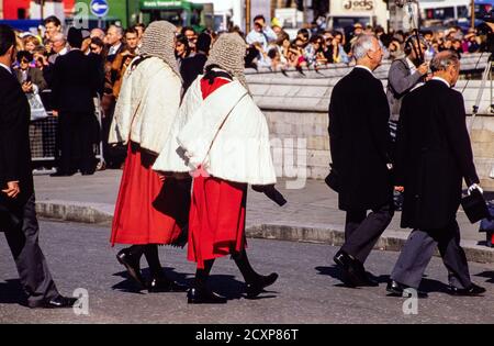 Des membres de la magistrature assistent au service du petit déjeuner du Lord Chancellor à Westminster. 02 octobre 1991. Photo: Neil Turner Banque D'Images
