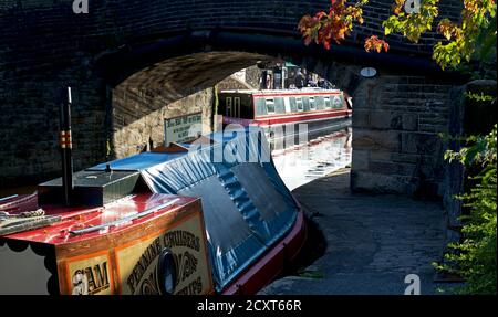 Le bassin du canal sur le canal Leeds-Liverpool à Skipton, North Yorkshire, Angleterre Banque D'Images