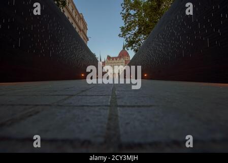 Mémorial de l'ensemble Budapest Hongrie. Monument Trianon, place Kossuth. Tout nouveau monument dans la capitale de la Hongrie. À l'occasion du Banque D'Images