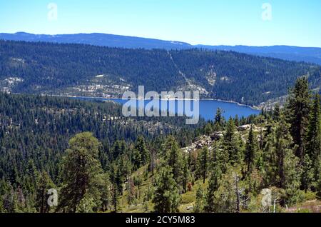 Californie - Caples Lake sur la Highway 89 Carson Pass Banque D'Images