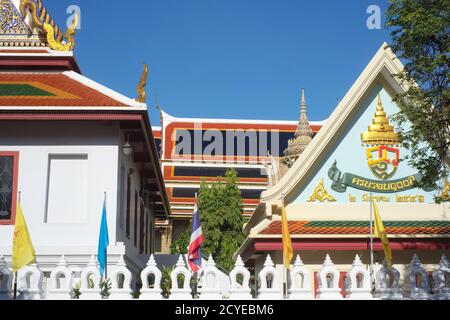 Wat Ratchabophit, Bangkok, Thaïlande, un temple majeur et le siège de l'actuel Sangharat (Sankharaat / Sangharaja), le chef du bouddhisme thaïlandais Banque D'Images