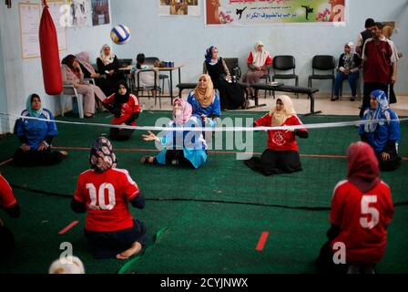 Volleyball Girls Strip