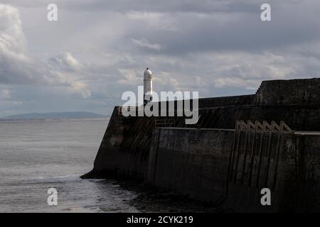 Low Tide au phare de Porthcawl et Breakwater. Pier/Breakwater Porthcawl pays de Galles Royaume-Uni Banque D'Images