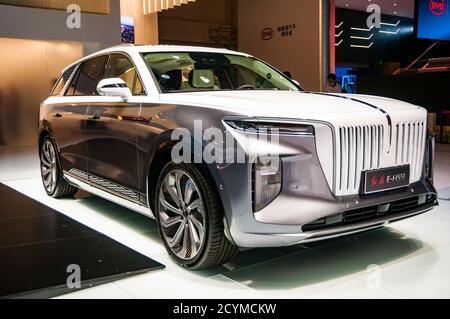 Vus électrique Hongqi E-HS9 vu au salon de l'auto de Beijing 2020. Banque D'Images