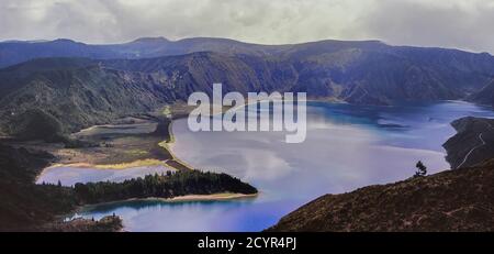 Le Lagoa do Fogo (Fire Lake). L'île de São Miguel. Archipel des Açores. Le Portugal. L'Atlantique. L'Europe. Banque D'Images