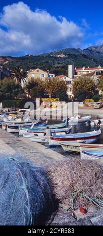 Le pittoresque village de pêcheurs d'Erbalunga. Commune de Brando, dans le département français de haute-Corse, Corse. France Banque D'Images