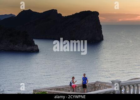 atardecer en el faro de Formentor,proyectado por Emili Pou en 1927, cabo de Formentor, Pollença,mallorca, islas baleares, espagne, europa Banque D'Images