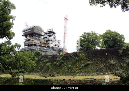 Château de Kumamoto en rénovation majeure après le tremblement de terre. Pris en août 2019. Banque D'Images